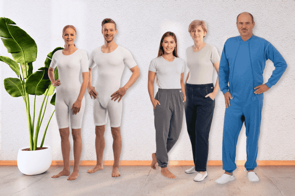 Menschen verschiedenen Alters tragen Pflegeoverall oder Pflegebody